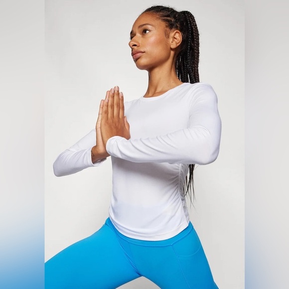 adidas Tops - Adidas Women's Classic White Long Sleeve Tee